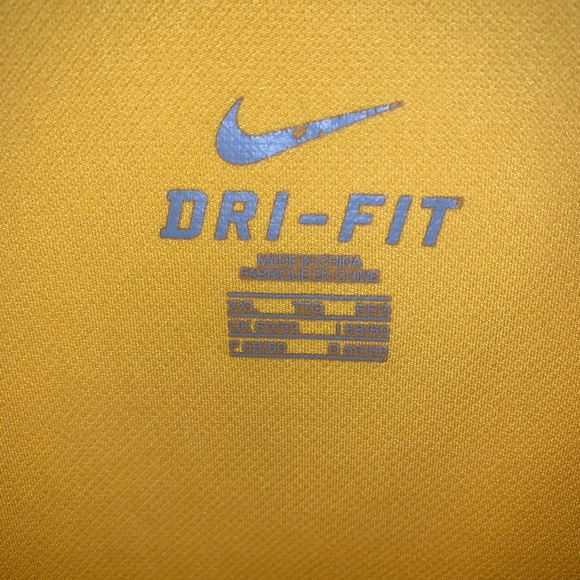 vintage live strong nike t-shirt - Picture 3 of 4